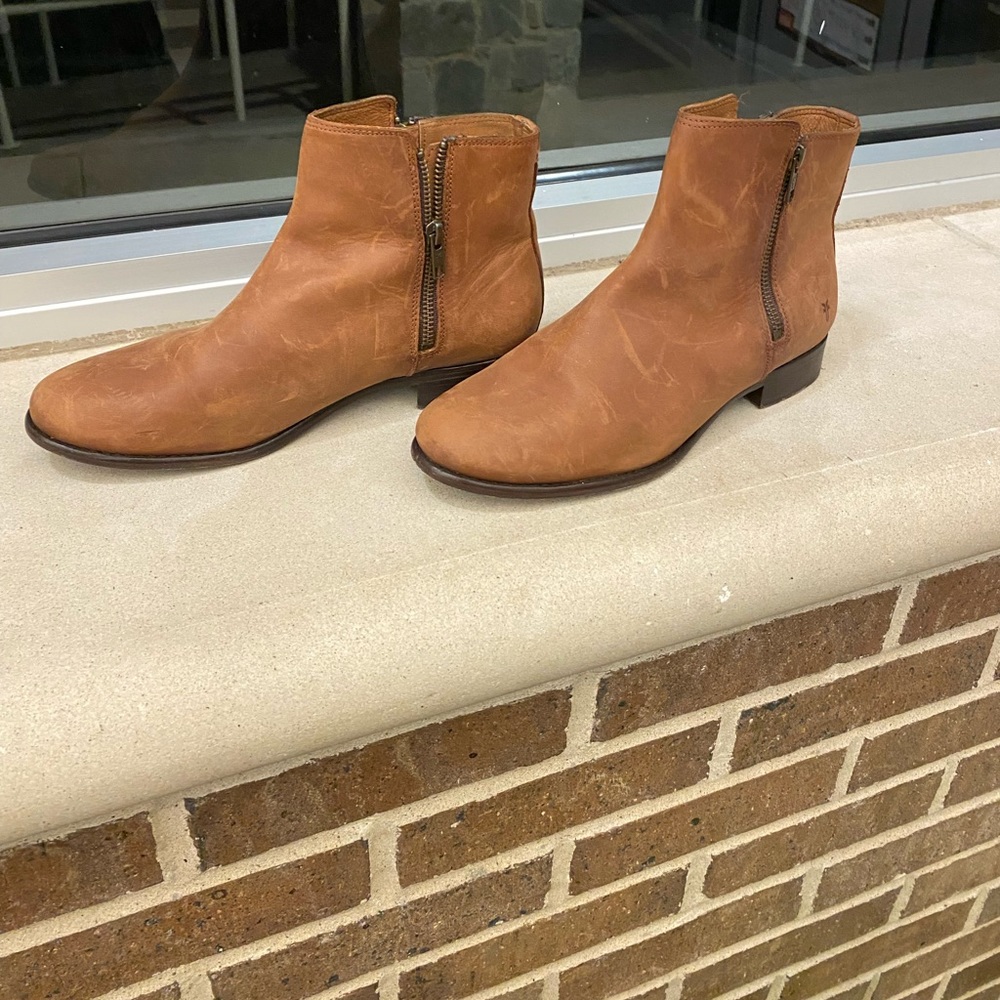 Frye womens boots